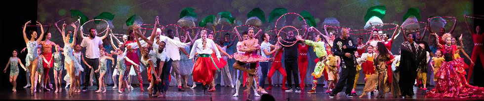 Kozak Ukrainian dancers, singers, musicians, 12-16-2023, The Brooklyn Nutcracker, Kings Theatre, Brooklyn, NY, dancer Arsentii Oskin, dancer Vladimir Nikitin, Mikhail Smirnov (button accordion)